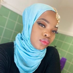 Meet your Posher, Talasey